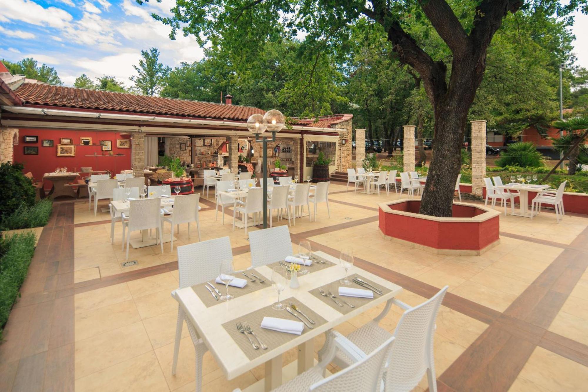 Apartments Amfora Plava Laguna Umag Exterior foto